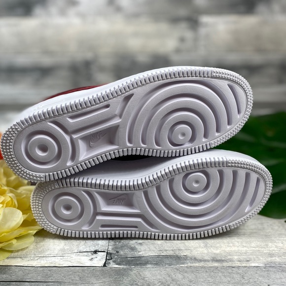 nike air force sage low red